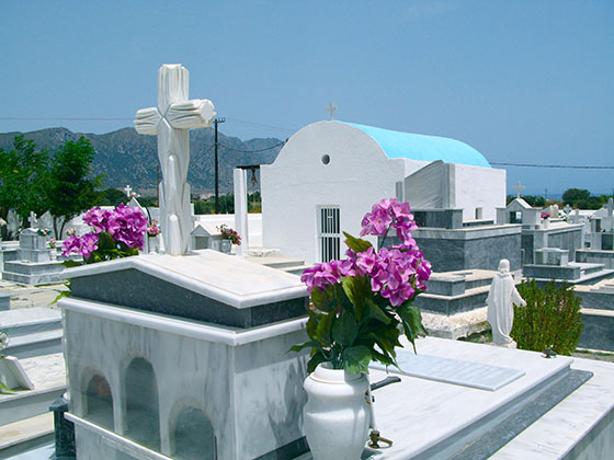 Cemetery near Kardamena